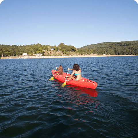 Activité canoë-kayak dans le Parc Régional du Haut-Languedoc