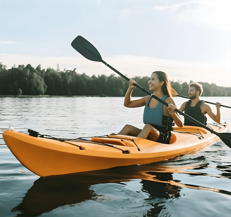 Activité Canoë-kayak, proposé par le camping des Cèpes dans l’Hérault